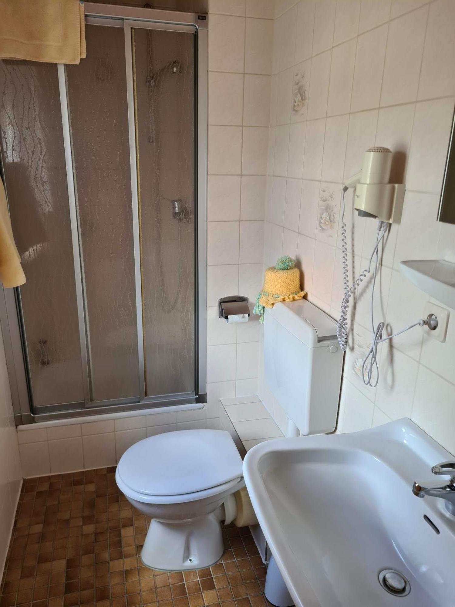 Pension Zum Grunen Wald Hotel Фойхтванген Екстериор снимка